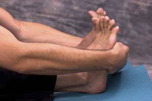 Towel Toe Curls for Plantar Fascia Pain